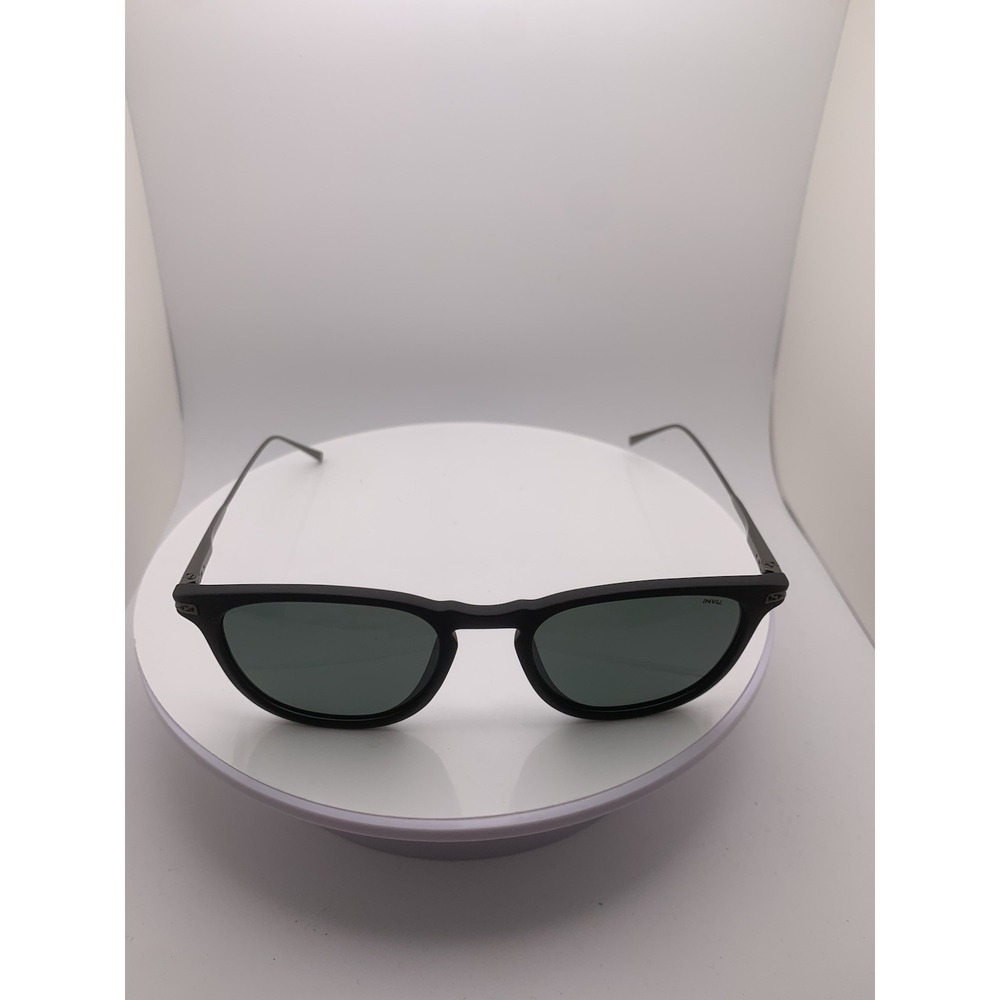 NEW INVU Silver And Black Unisex Sunglasses - Sample Piece (19)